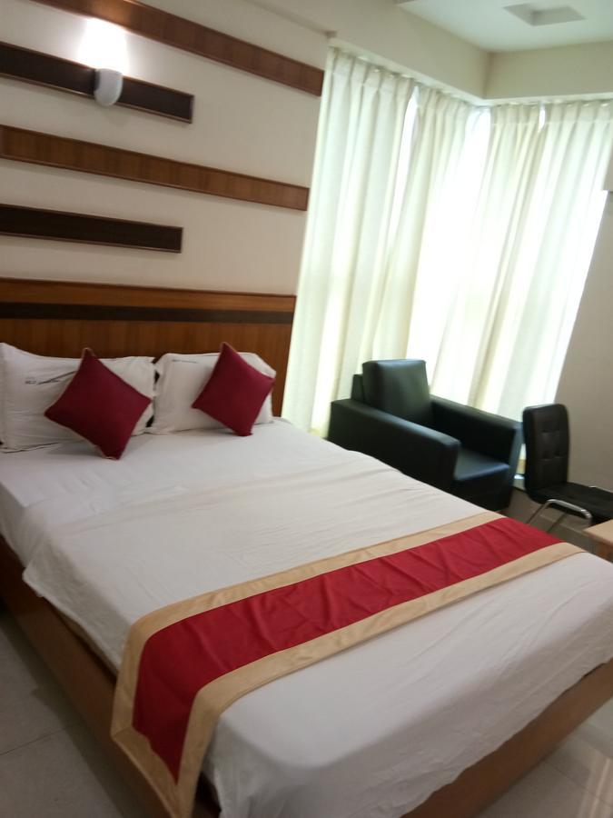 Hlv Grand Inn Bangalore Dış mekan fotoğraf